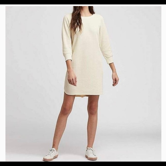 Uniqlo Waffle Knit Crew Neck Tshirt 